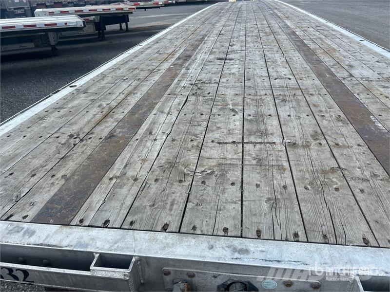 Lode King 48 ft T/A Spread Axle Flatbed Trailer Valníky