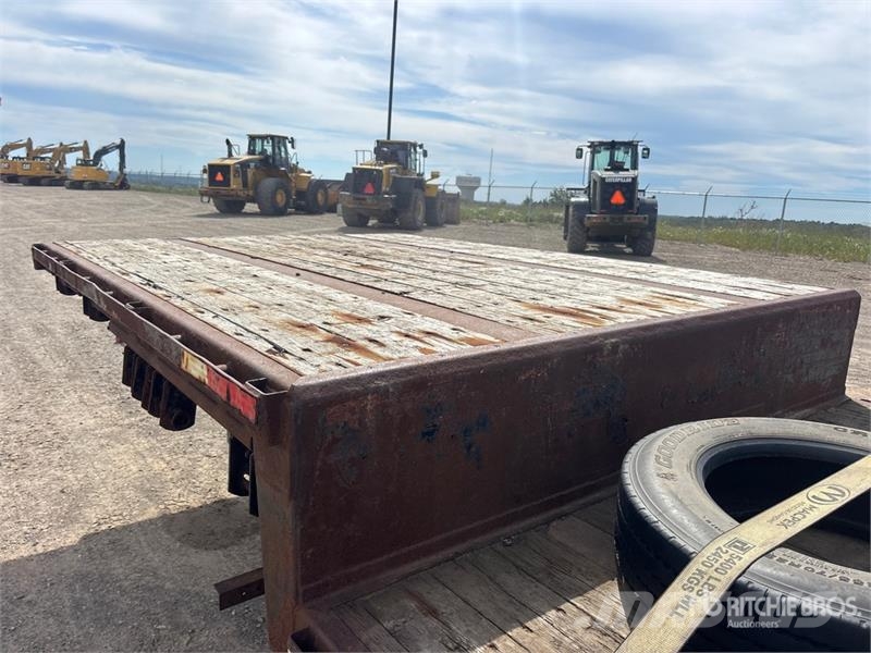 Lode King 53 ft Tri/A Step Deck Trailer Low loaders
