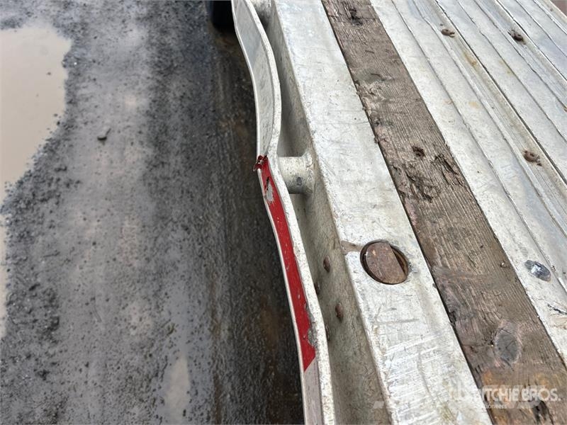 Lode King 53 ft Tri/A Step Deck Trailer Blokvogn