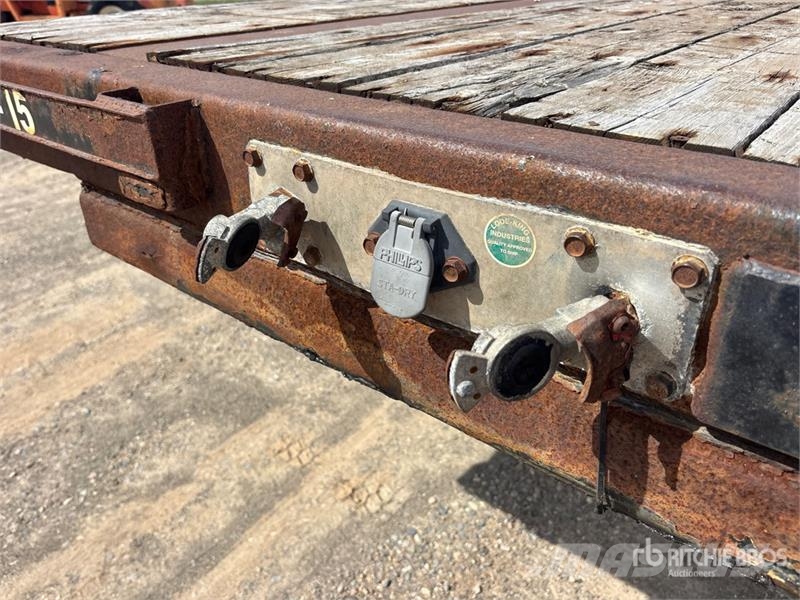 Lode King 53 ft Tri/A Step Deck Trailer Low loaders