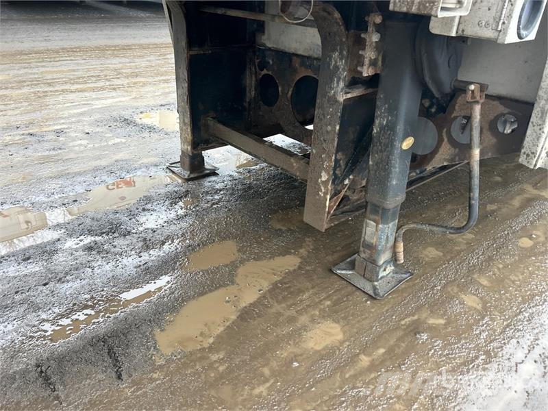 Lode King 53 ft Tri/A Step Deck Trailer Blokvogn
