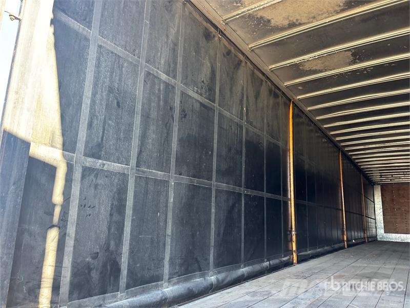 Lode King PF9 53 ft Tri/A Curtain Side Trailer Pressukapelliperävaunut