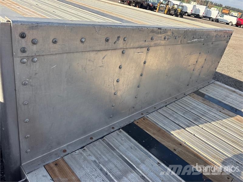 Lode King Renown 53 ft T/A Spread Axle Step Deck Trailer Низькорамні причепи