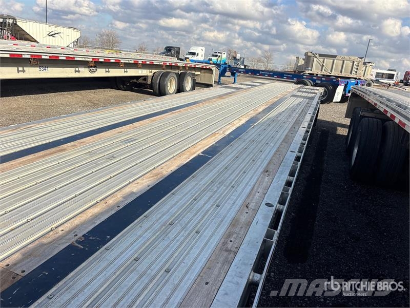 Lode King Renown 53 ft T/A Spread Axle Step Deck Trailer Низькорамні причепи