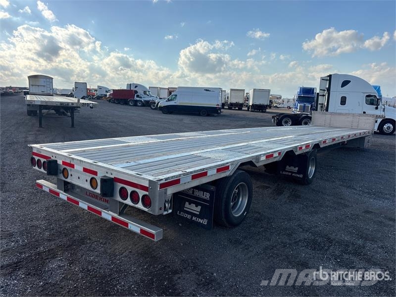 Lode King Renown 53 ft T/A Spread Axle Step Deck Trailer Низькорамні причепи