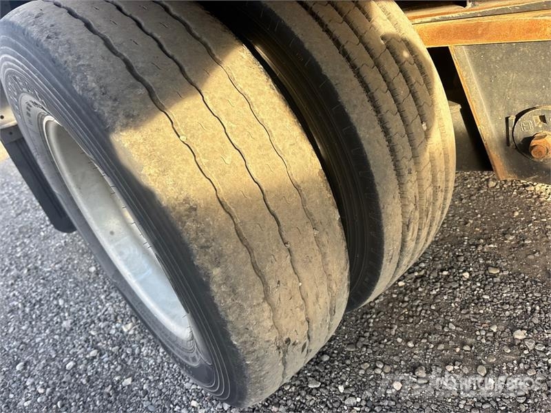 Lode King Renown 53 ft T/A Spread Axle Step Deck Trailer Низкорамные прицепы