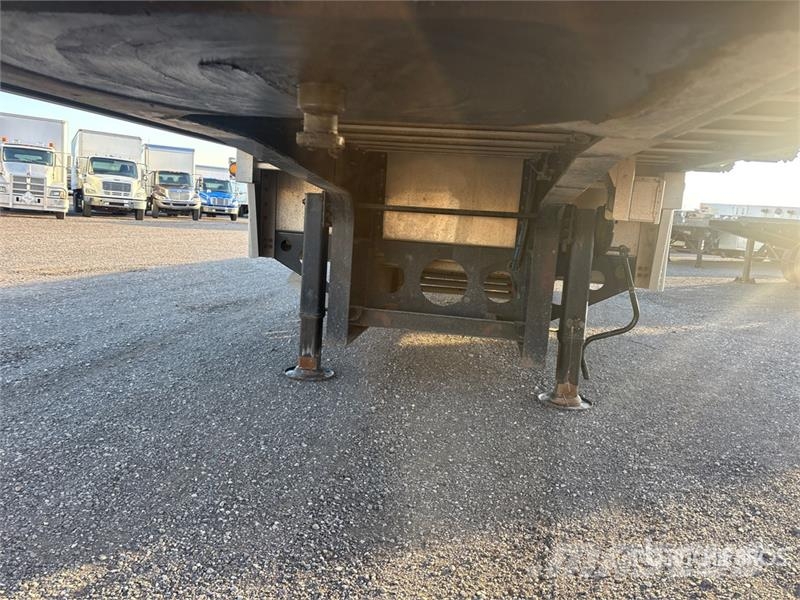 Lode King Renown Tri/A Lowboy Trailer Tieflader
