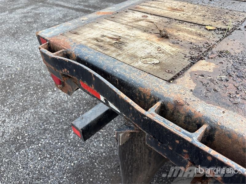 Lode King SD953 53 ft Tri/A Step Deck Trailer Zemie treileri