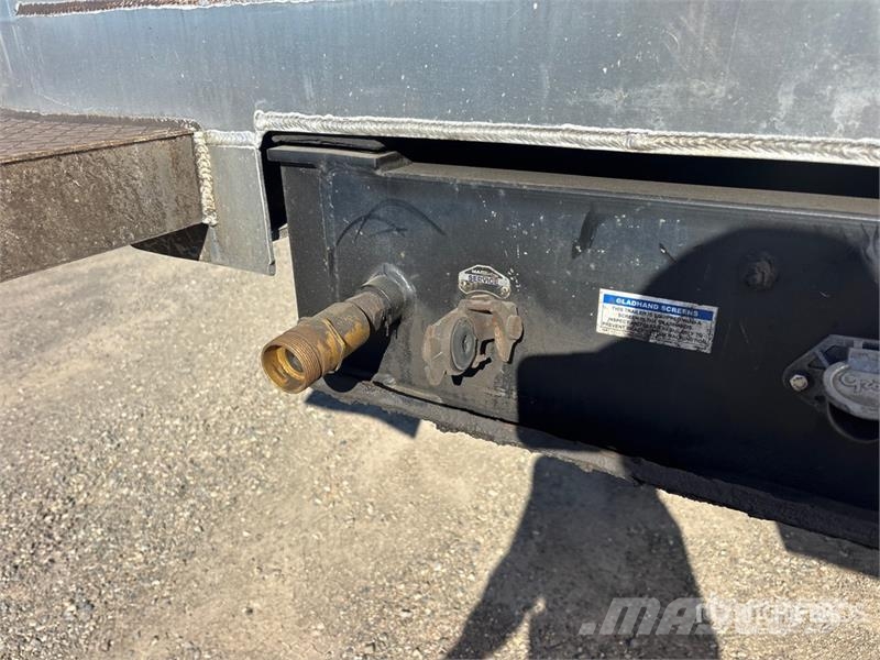 MAC 37 ft Tri/A Aluminum End Dump Trailer Самоскиди