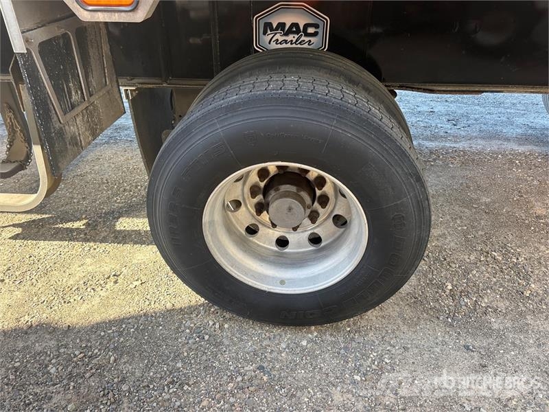 MAC 37 ft Tri/A Aluminum End Dump Trailer Самоскиди