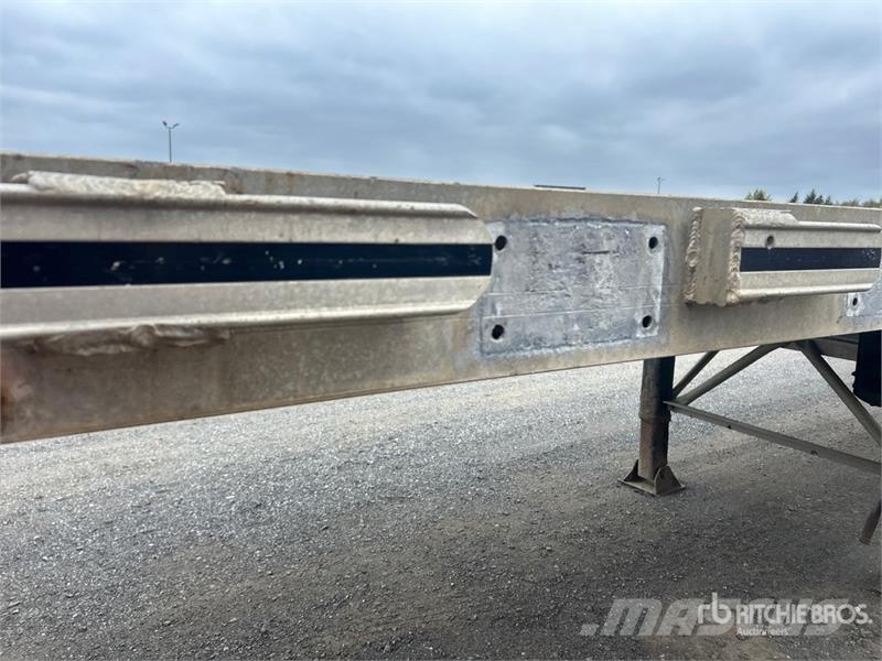 MAC 48 ft T/A Flatbed Trailer Flatbed/Dropside trailers