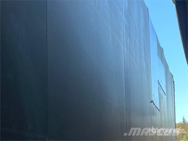 MAC 48 ft T/A Spread Axle Curtain Side Trailer Curtainsideranhänger