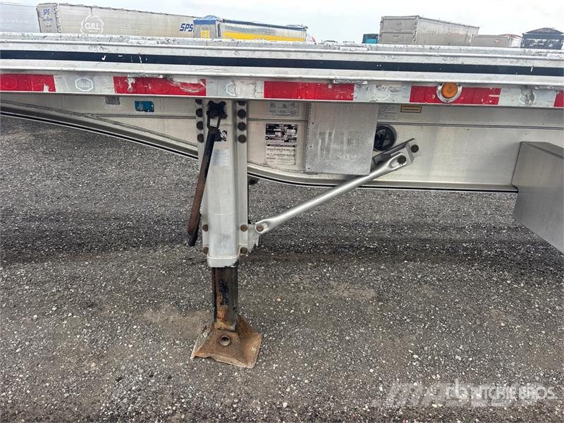 MAC 53 ft T/A Flatbed Trailer Planhengere