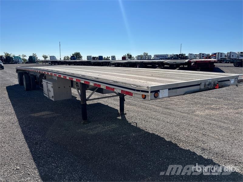 MAC 53 ft T/A Spread Axle Flatbed Trailer Valníky