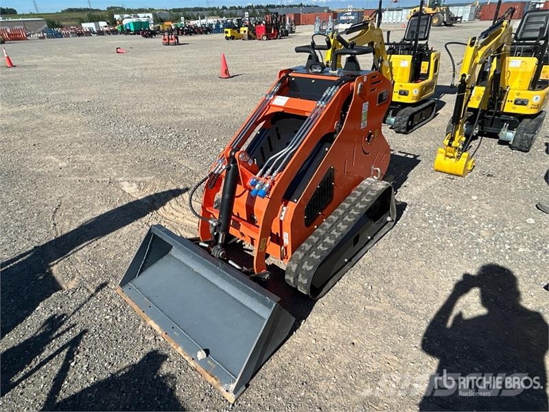 Machpro LP-625 Mini Compact Track Loader لوادر انزلاقية التوجيه