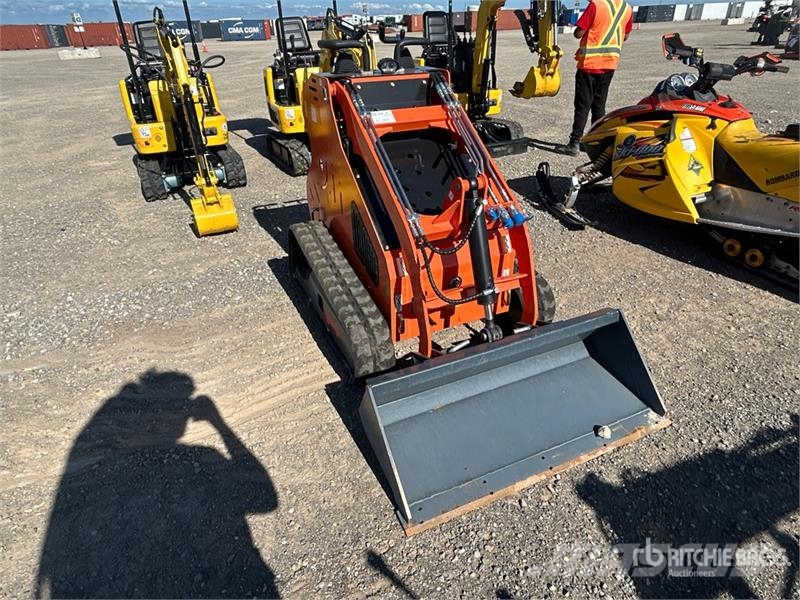 Machpro LP-625 Mini Compact Track Loader لوادر انزلاقية التوجيه