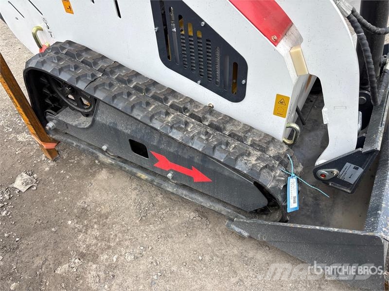 Machpro LP-625 Mini Compact Track Loader لوادر انزلاقية التوجيه