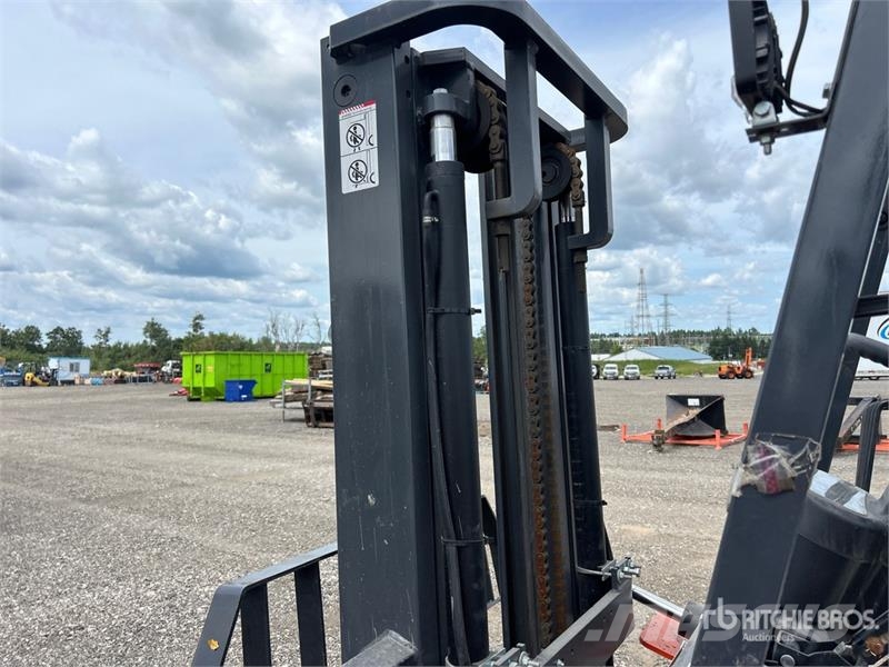 Machpro MP-L35 3000 kg Pneumatic Tire Forklift Muut haarukkatrukit