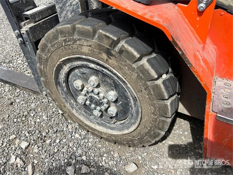 Machpro MP-L35 3000 kg Pneumatic Tire Forklift Muut haarukkatrukit