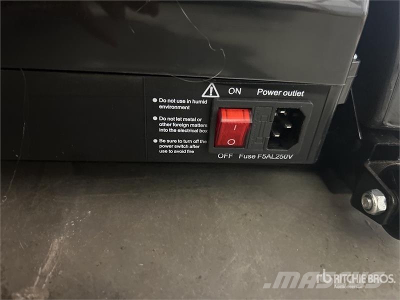 Machpro MP-MS100 Massage Chair Sofa (Unused) Outros componentes