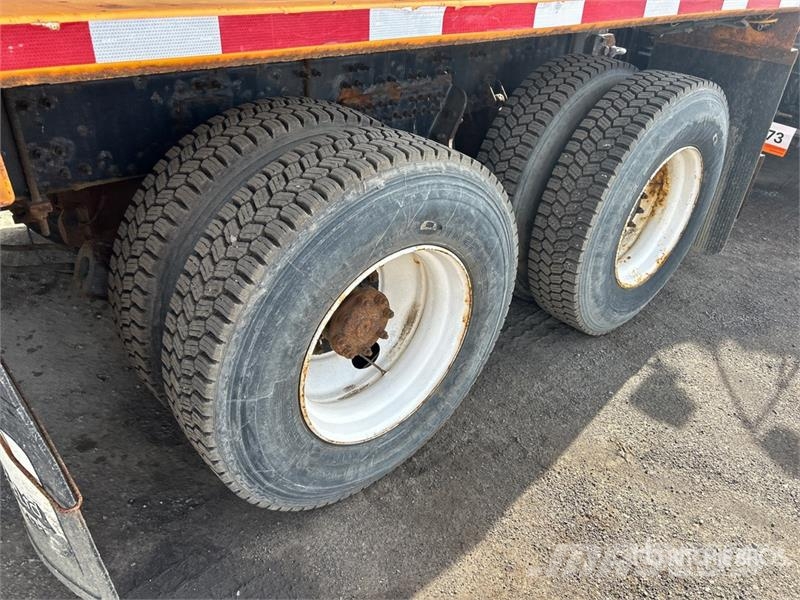 Mack 400 6x4 Snow Plow Truck Plogbilar