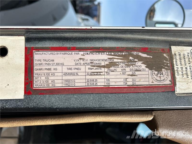 Mack 400 6x4 Snow Plow Truck Plogbilar