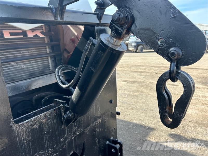 Mack 400 6x4 Snow Plow Truck Plogbilar