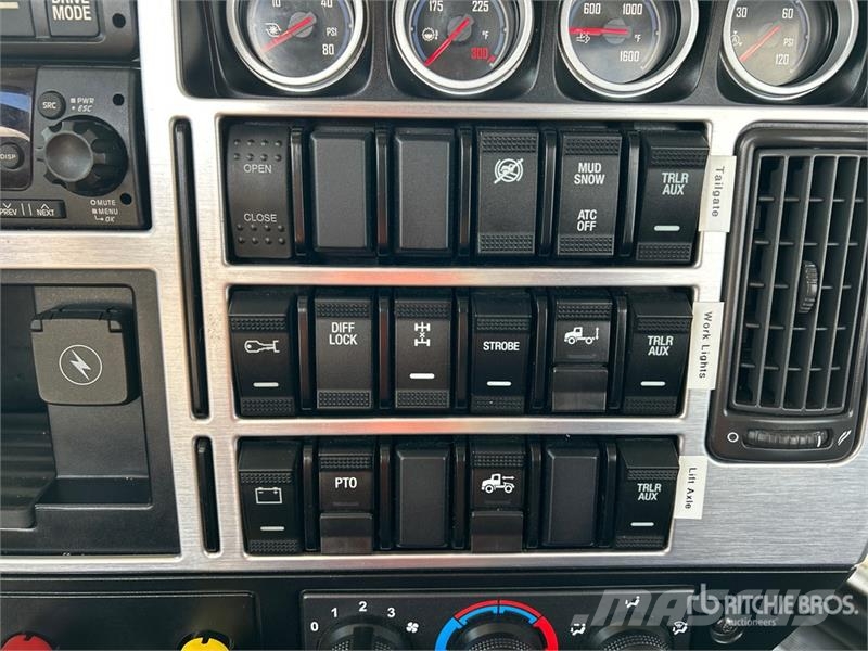Mack Anthem 6x4 T/A Day Cab Truck Tractor Truck Tractor Units