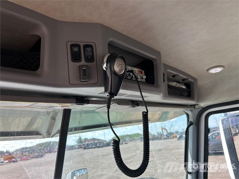 Mack Anthem 6x4 T/A Day Cab Truck Tractor Truck Tractor Units