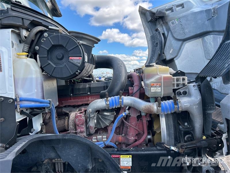 Mack Anthem 6x4 T/A Day Cab Truck Tractor Truck Tractor Units