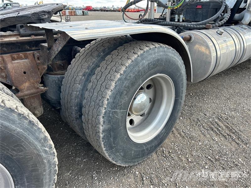 Mack Anthem 6x4 T/A Day Cab Truck Tractor Truck Tractor Units