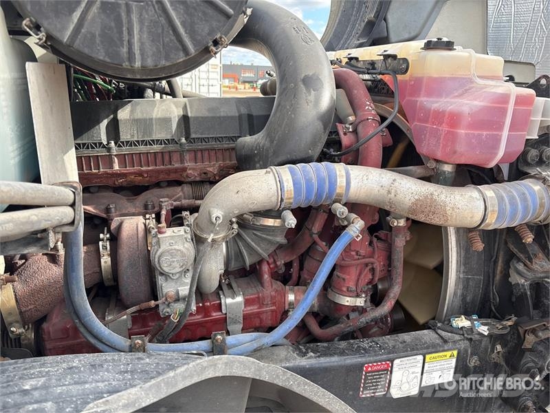 Mack Anthem 6x4 T/A Day Cab Truck Tractor Vilcēji