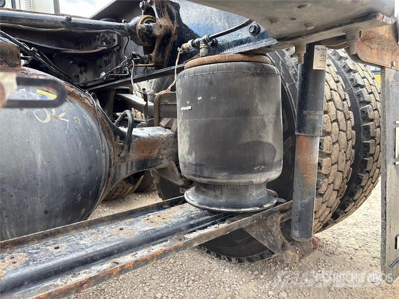 Mack Anthem 6x4 T/A Day Cab Truck Tractor Vilcēji