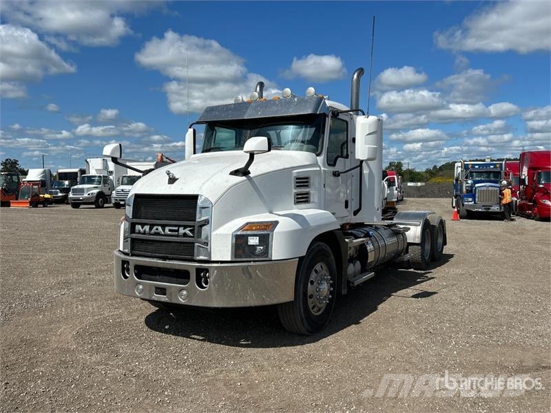 Mack Anthem 6x4 T/A Day Cab Truck Tractor Truck Tractor Units