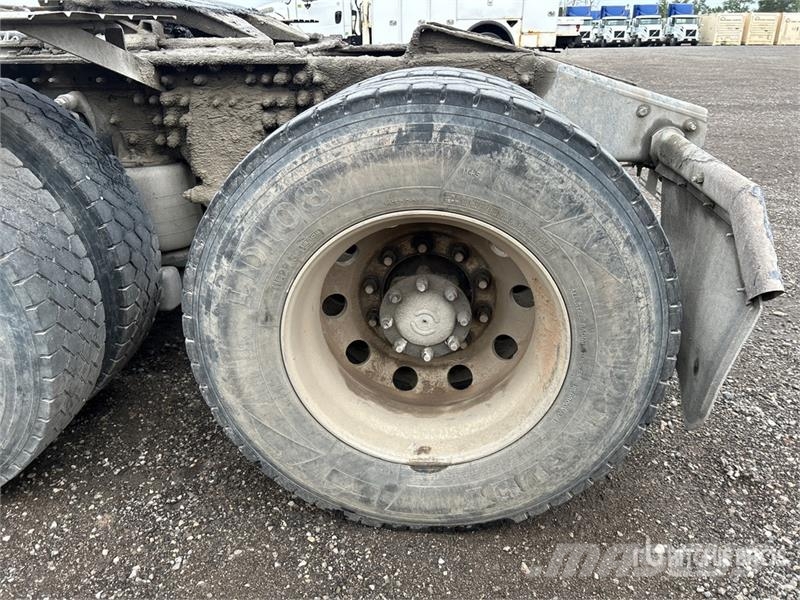Mack Anthem 6x4 T/A Day Cab Truck Tractor Autotractoare