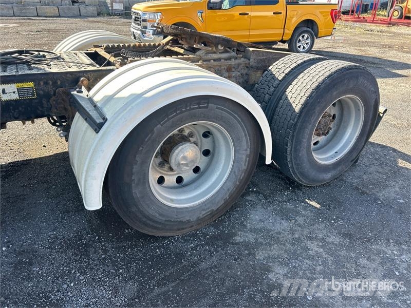 Mack Anthem 6x4 T/A Sleeper Truck Tractor (Inoperable) Naudoti vilkikai