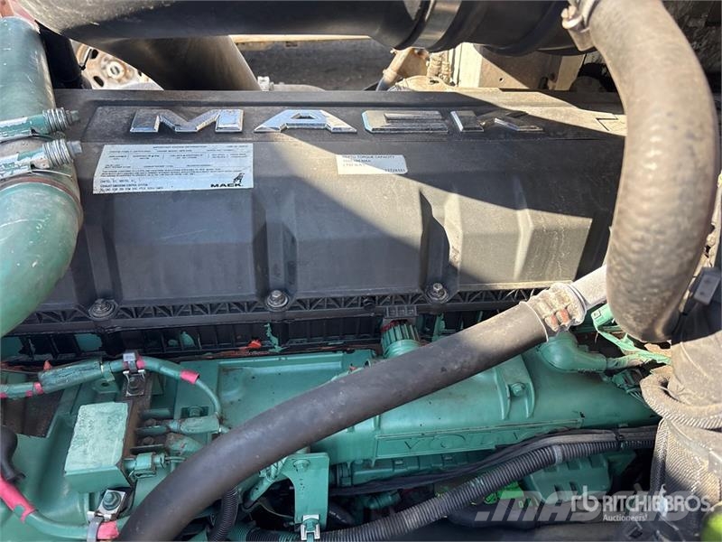 Mack Anthem 6x4 T/A Sleeper Truck Tractor Truck Tractor Units