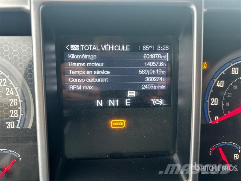 Mack Anthem 6x4 T/A Sleeper Truck Tractor Tractor Units