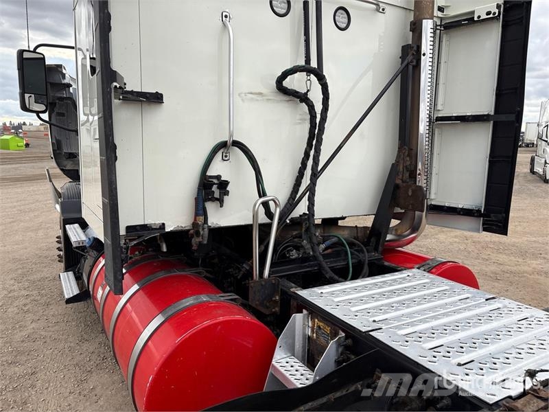 Mack Anthem 6x4 T/A Sleeper Truck Tractor Vlačilci