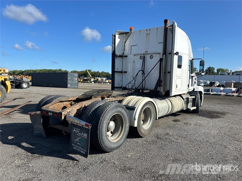 Mack Anthem 6x4 T/A Sleeper Truck Tractor (Inoperable) Naudoti vilkikai