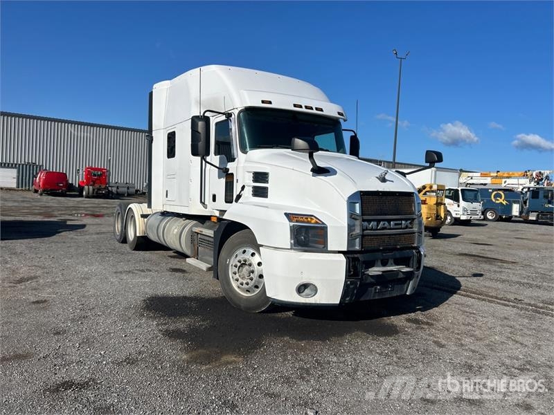 Mack Anthem 6x4 T/A Sleeper Truck Tractor (Inoperable) Naudoti vilkikai