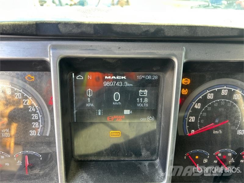 Mack Anthem 6x4 T/A Sleeper Truck Tractor (Inoperable) Naudoti vilkikai
