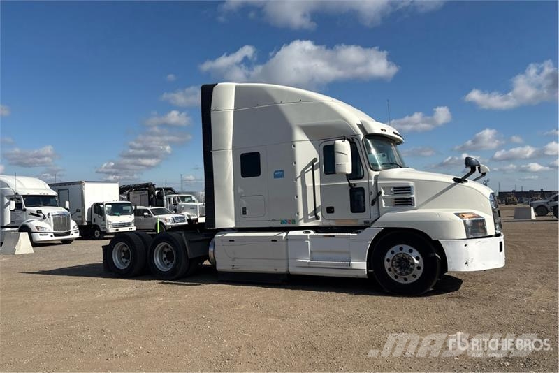 Mack Anthem 6x4 T/A Sleeper Truck Tractor Truck Tractor Units