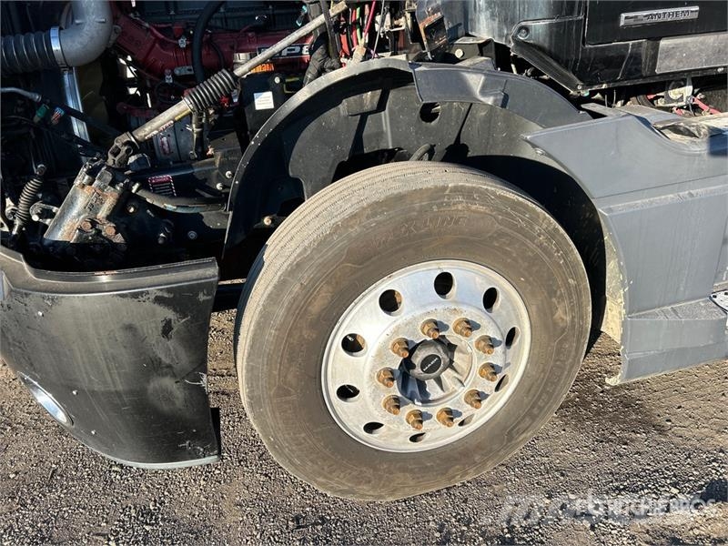 Mack Anthem 6x4 T/A Sleeper Truck Tractor Vilcēji