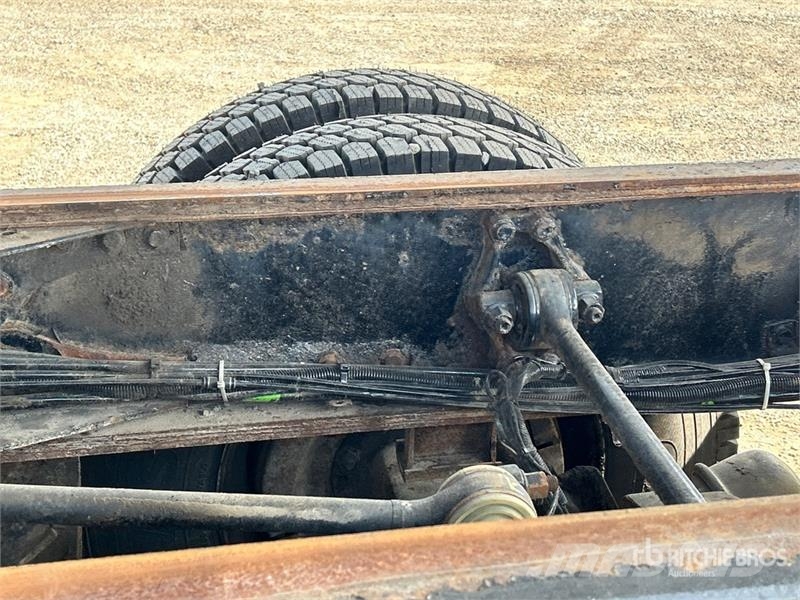 Mack CT713 傾卸式卡車