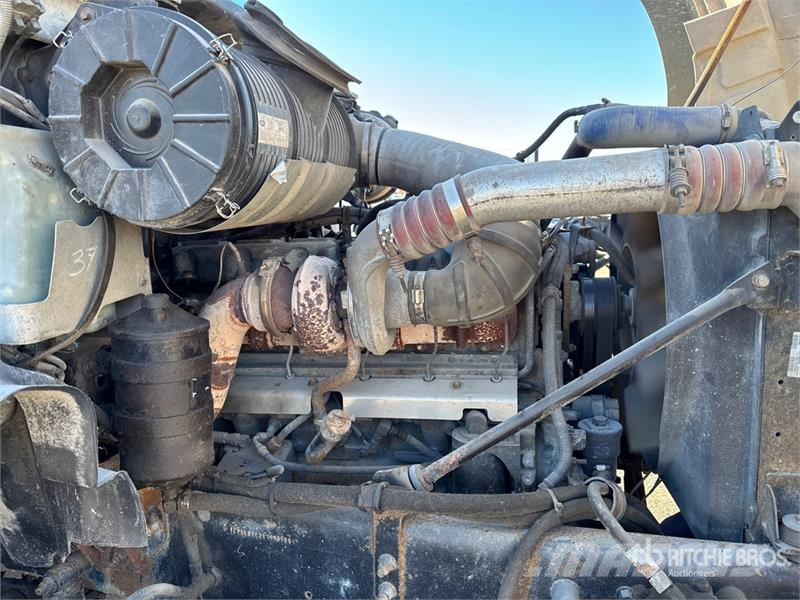 Mack CT713 混凝土車