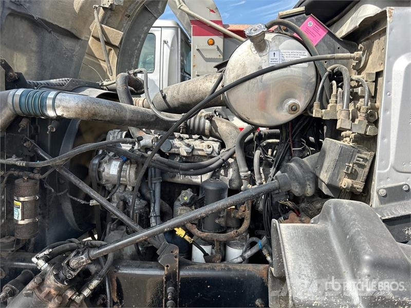 Mack CT713 傾卸式卡車