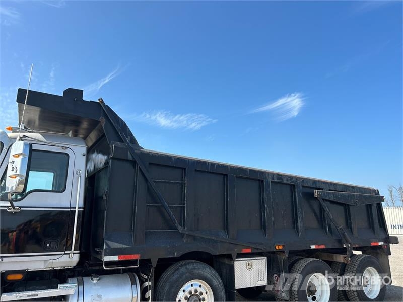 Mack CT713 傾卸式卡車