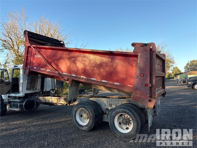 Mack CV713 Kipper