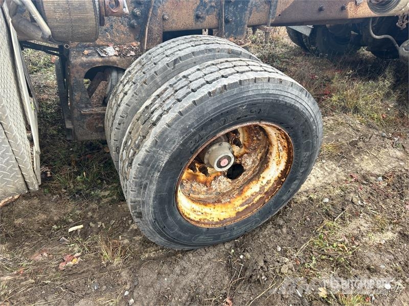 Mack CV713 Truck Mounted Self Loader Log Loader Knuckleboom læssere